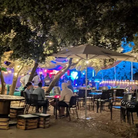 Glamping La Bellota * Encinas de Esgueva