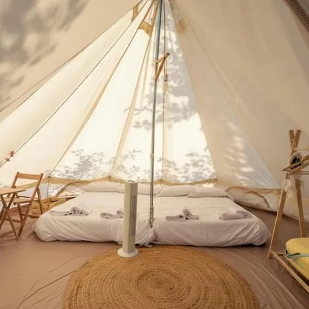 Glamping La Bellota Luxuszelt Encinas de Esgueva